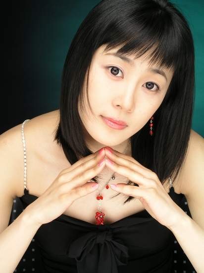 Moon Jung-hee Fotoğrafı