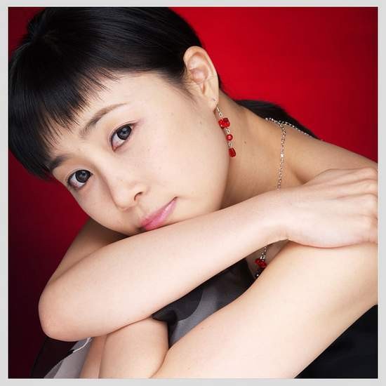 Moon Jung-hee fotoğrafı