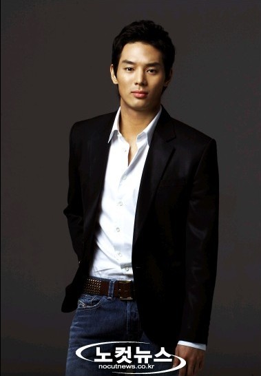 Lee Sun-ho fotoğrafı