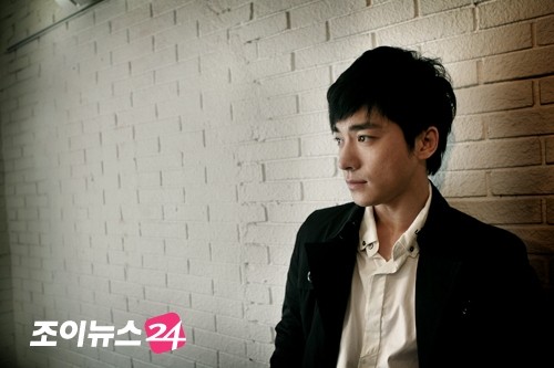 Kim Young-min fotoğrafı