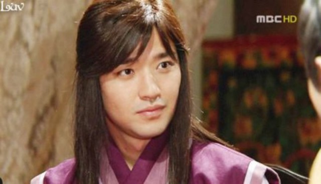 Bae Soo-bin Fotoğrafı