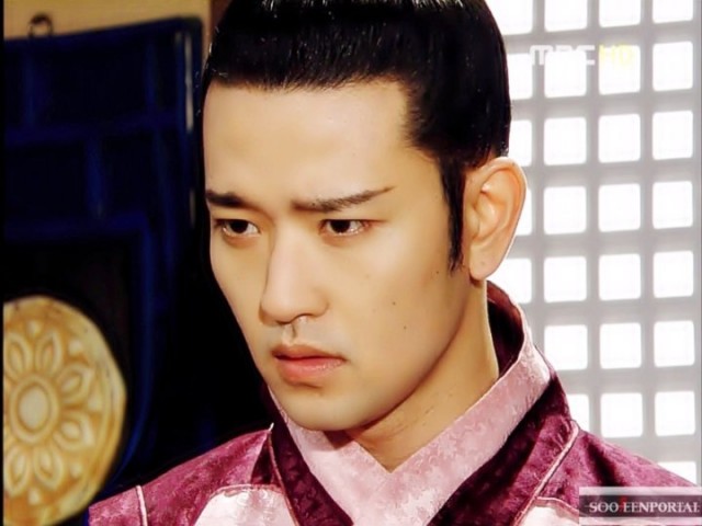 Bae Soo-bin Fotoğrafı