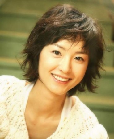 Jeong Yoo-mi (i) Fotoğrafı