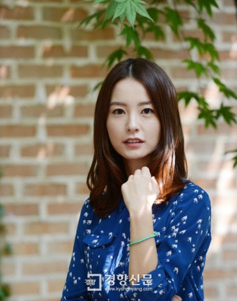 Jeong Yoo-mi (i) Fotoğrafı