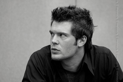 Charlie Weber fotoğrafı