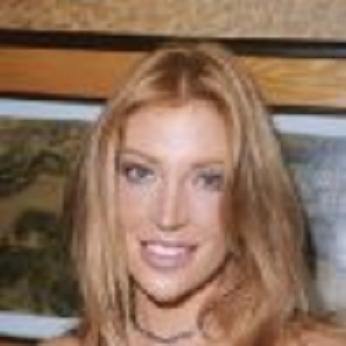 Angelica Bridges Fotoğrafı