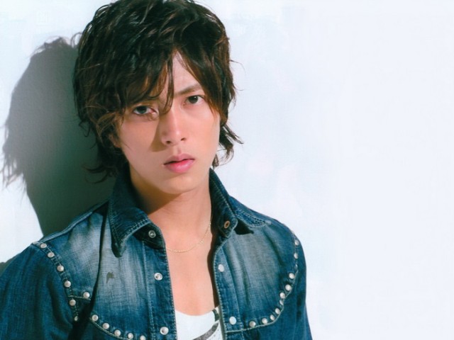 Tomohisa Yamashita Fotoğrafı