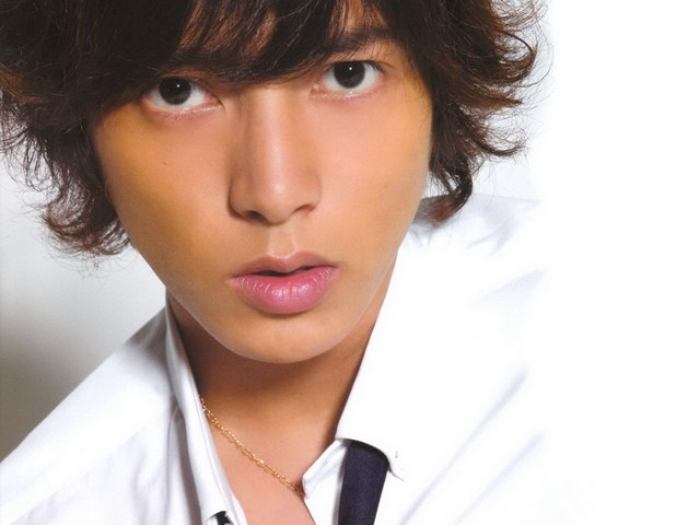 Tomohisa Yamashita Fotoğrafı