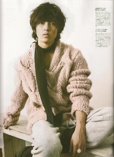 Tomohisa Yamashita Fotoğrafı