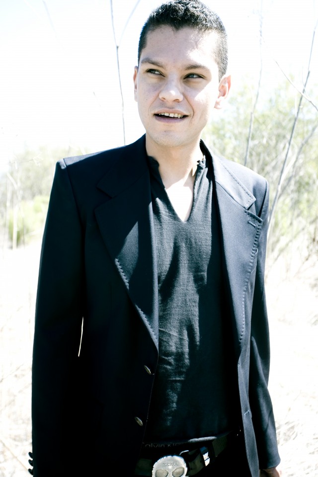 Daniel Louis Rivas fotoğrafı