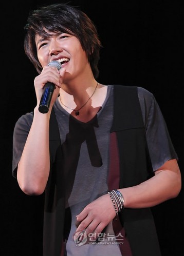 Yoon Sang-hyun Fotoğrafı