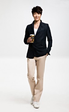 Yoon Sang-hyun Fotoğrafı