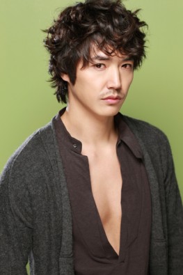 Yoon Sang-hyun Fotoğrafı