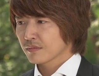 Yoon Sang-hyun Fotoğrafı