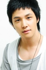 Kang Yo-Hwan fotoğrafı