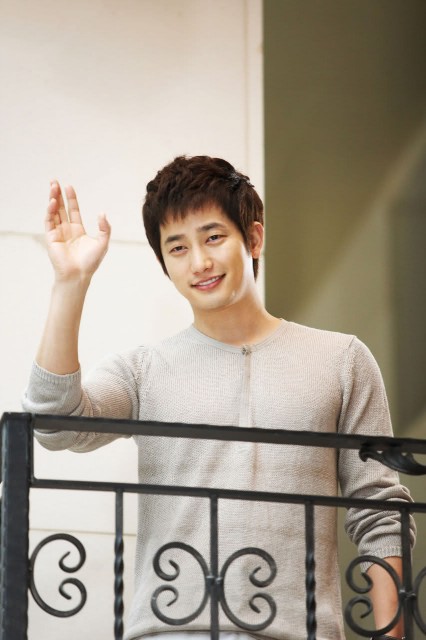 Park Shi-hoo Fotoğrafı