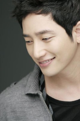 Park Shi-hoo Fotoğrafı