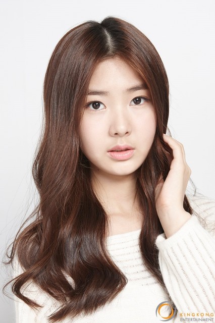 Lee Young-Yoo fotoğrafı