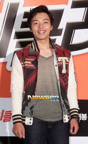 Yeo Jin-goo Fotoğrafı