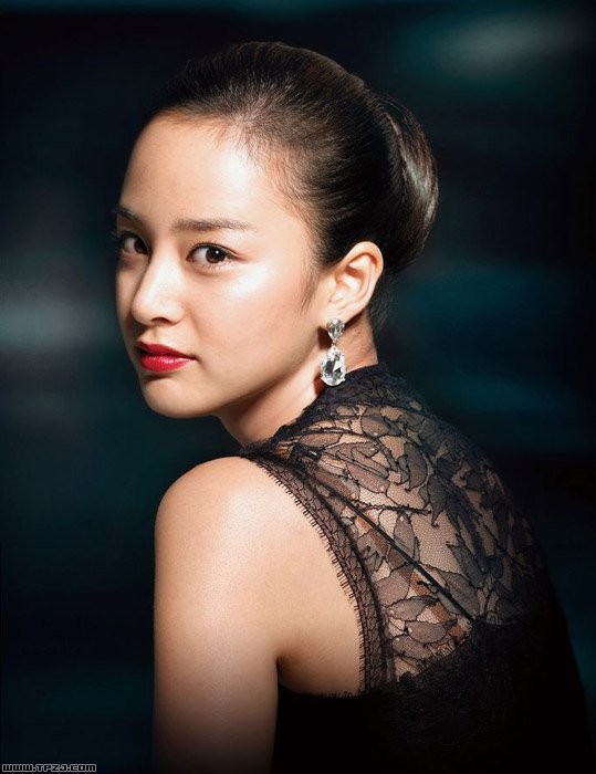 Kim Tae-hee Fotoğrafı