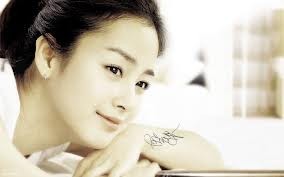 Kim Tae-hee Fotoğrafı