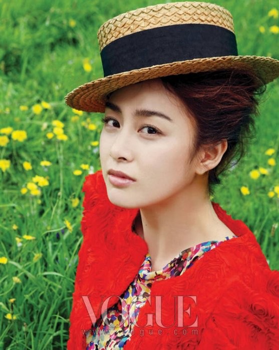 Kim Tae-hee Fotoğrafı