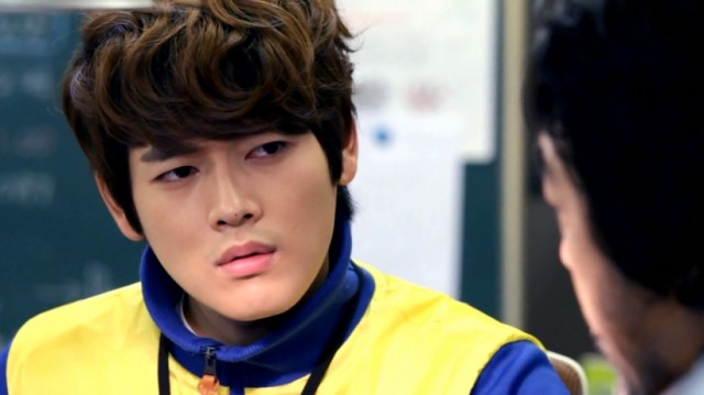 Kim Joo Young fotoğrafı