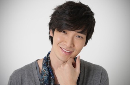 Jung Gyu-woon Fotoğrafı