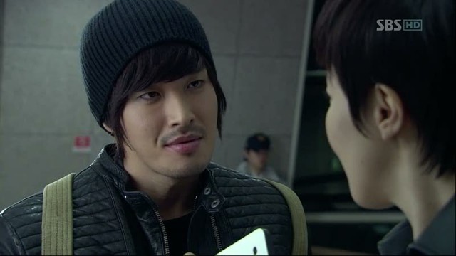 Jung Gyu-woon fotoğrafı