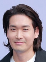 Jung Gyu-woon fotoğrafı