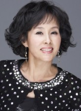 Lee Kyung-jin fotoğrafı