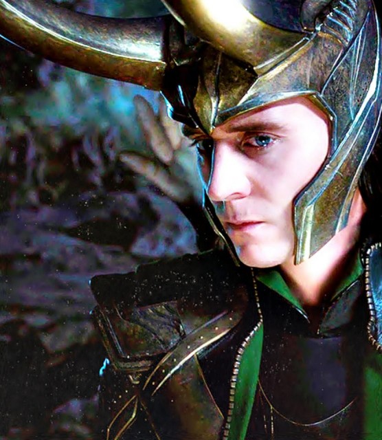 Tom Hiddleston Fotoğrafı