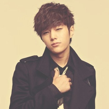 Kim Myung-soo Fotoğrafı