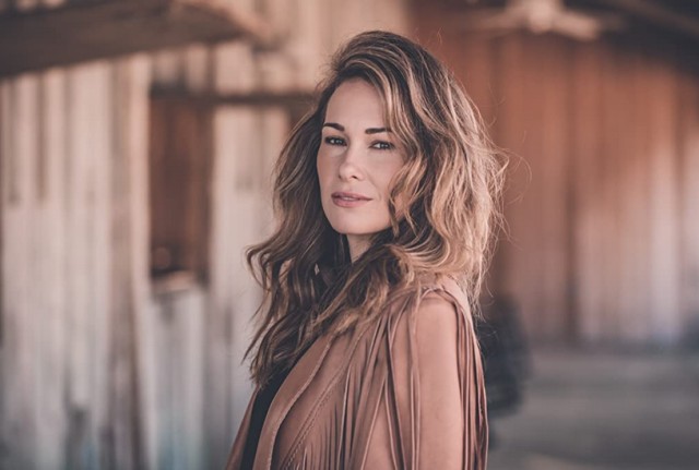 Kelly Frye Fotoğrafı