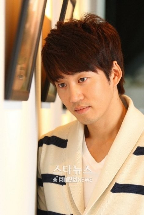 Yoon Kye-sang fotoğrafı