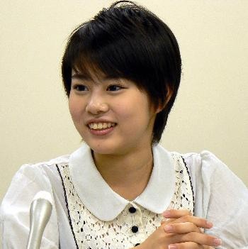 Mitsuki Takahata fotoğrafı