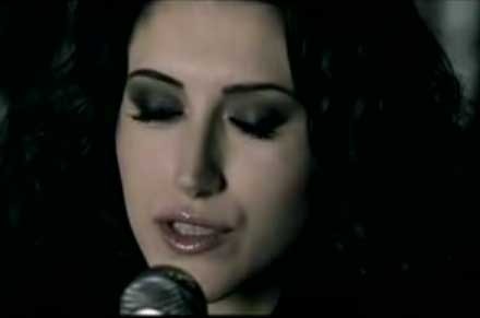 Aslı Güngör Fotoğrafı