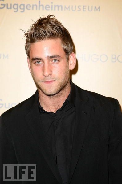 Oliver Jackson-Cohen Fotoğrafı