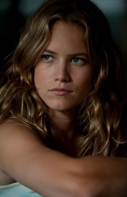 Cody Horn Fotoğrafı