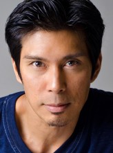 Keo Woolford fotoğrafı