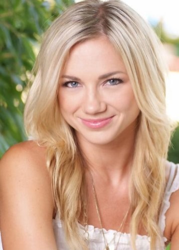 Gina Comparetto fotoğrafı