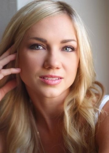 Gina Comparetto fotoğrafı