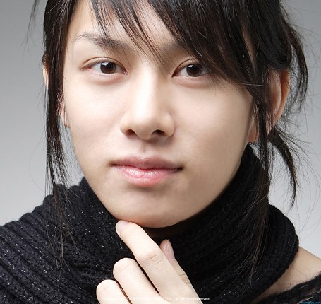 Kim Hee Chul Fotoğrafı