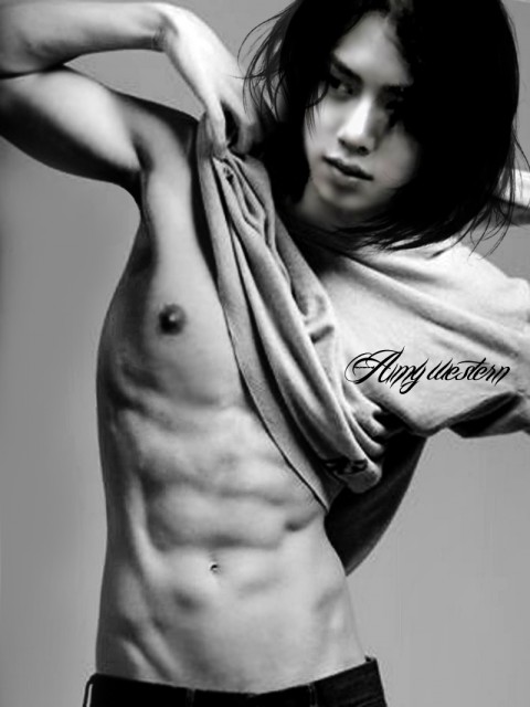 Kim Hee Chul Fotoğrafı