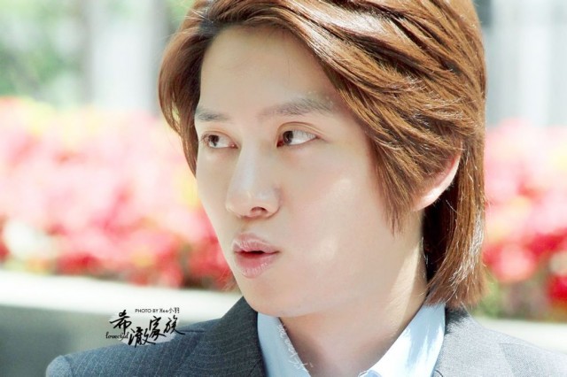 Kim Hee Chul Fotoğrafı