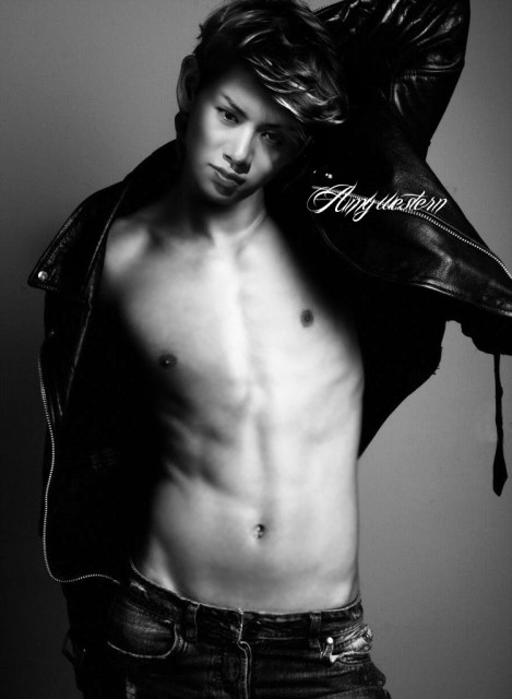 Kim Hee Chul Fotoğrafı