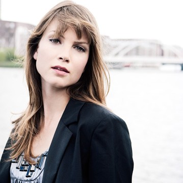 Sylvia Hoeks Fotoğrafı