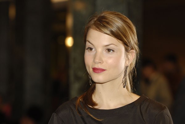 Sylvia Hoeks Fotoğrafı