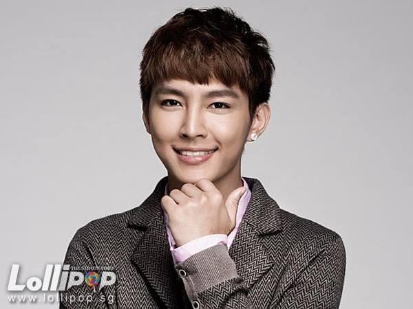 Aaron Yan Fotoğrafı