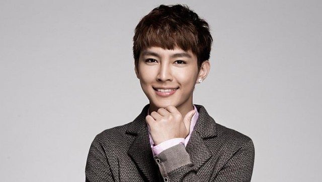 Aaron Yan Fotoğrafı